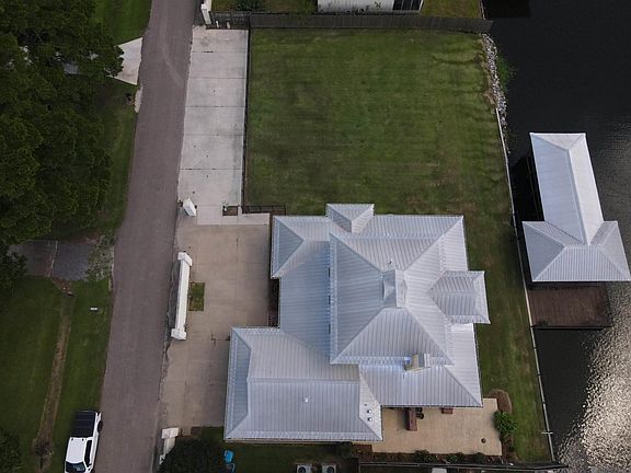 2nd image of 7707 Miller St