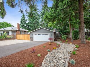 11007 NE Skidmore St, Portland, OR 97220