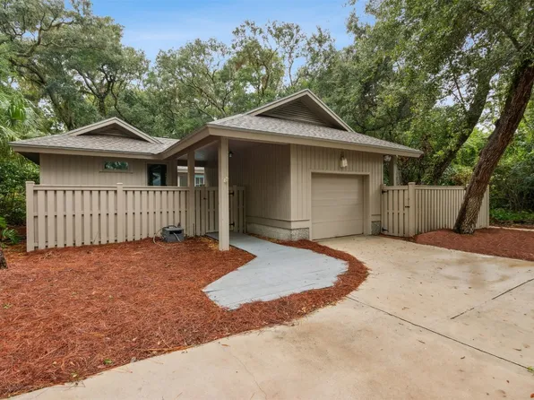 22 Laurel Oak Rd, Fernandina Beach, FL 32034