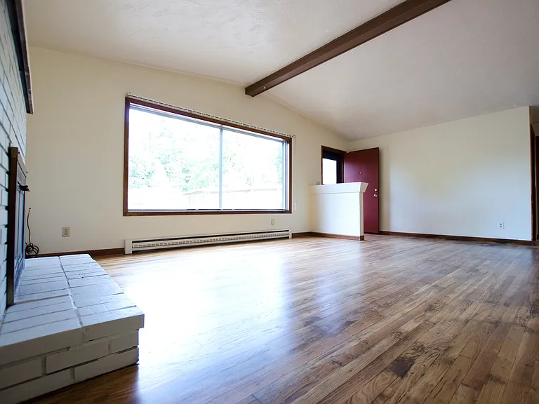 197 Harvard Ct SE #197 — Photo 2