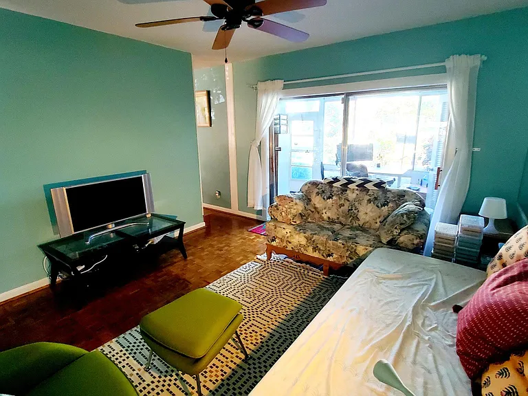 Family room View2
