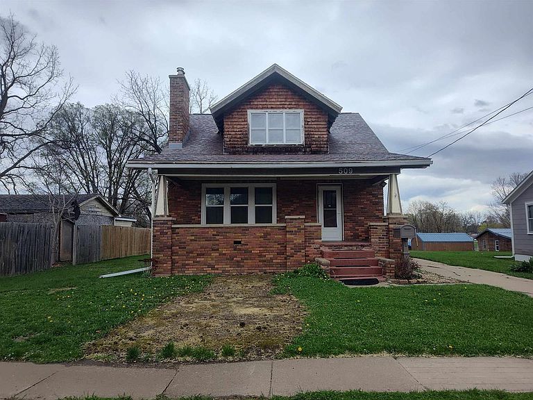 Listing photo 2