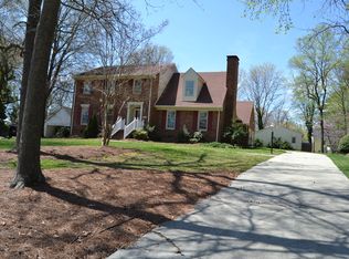 528 Tarleton Ave, Burlington, NC 27215