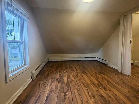 3rd image of 66 Middle Rd #2
