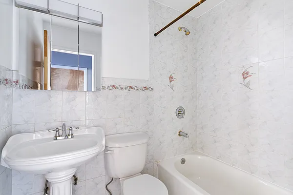 Rented by Corcoran | media 7