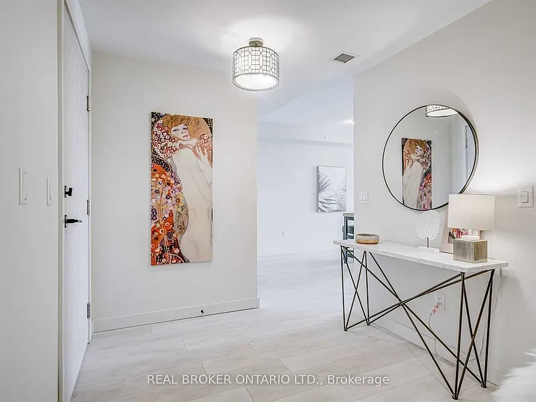 168 Sabina Dr #401 — Photo 5