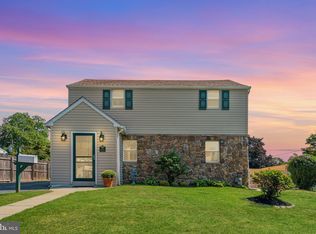 118 Garth Rd, Oreland, PA 19075