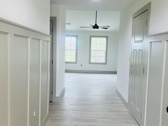 2nd image of 114 Choctaw Trl