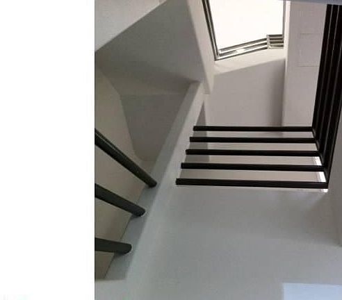 2nd image of 1131 N Formosa Ave #4