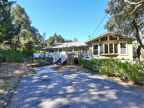 2nd image of 410 Vista Robles Dr