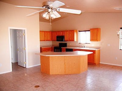 3rd image of 1132 E Avenida Isabela