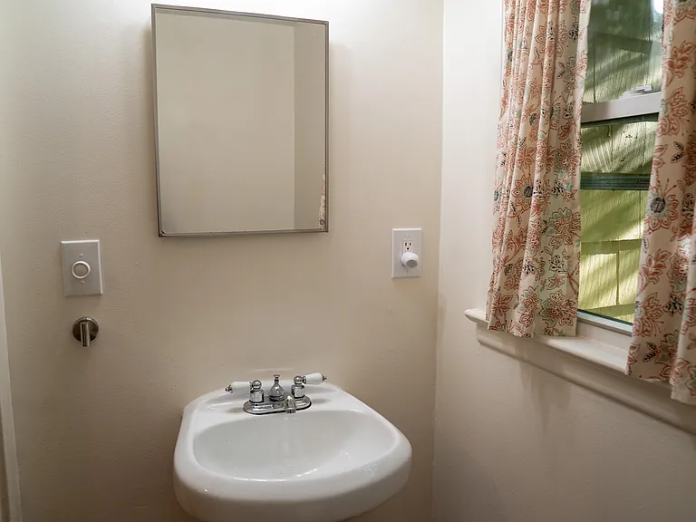 1st floor half-bath