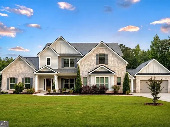 150 Peppertree Dr, Newnan, GA 30265