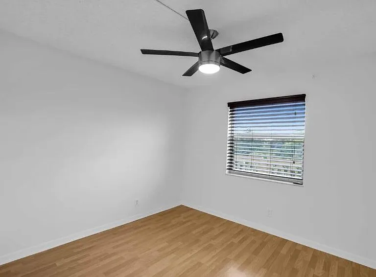 9355 SW 8th St #408 — Photo 20
