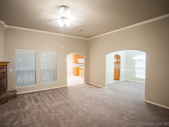 3rd image of 9907 E 100th Pl N