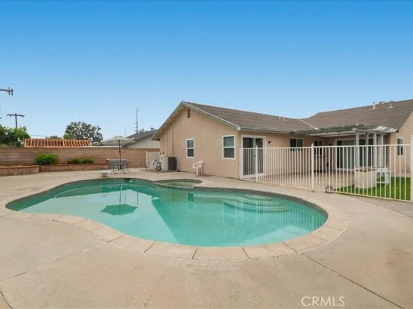 164 Genoa Way, Upland, CA 91786