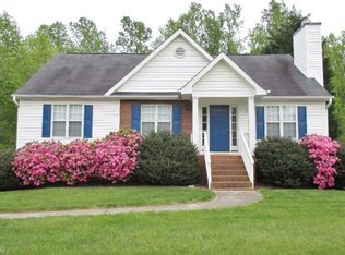 6901 Rangecrest Rd, Belews Creek, NC 27009