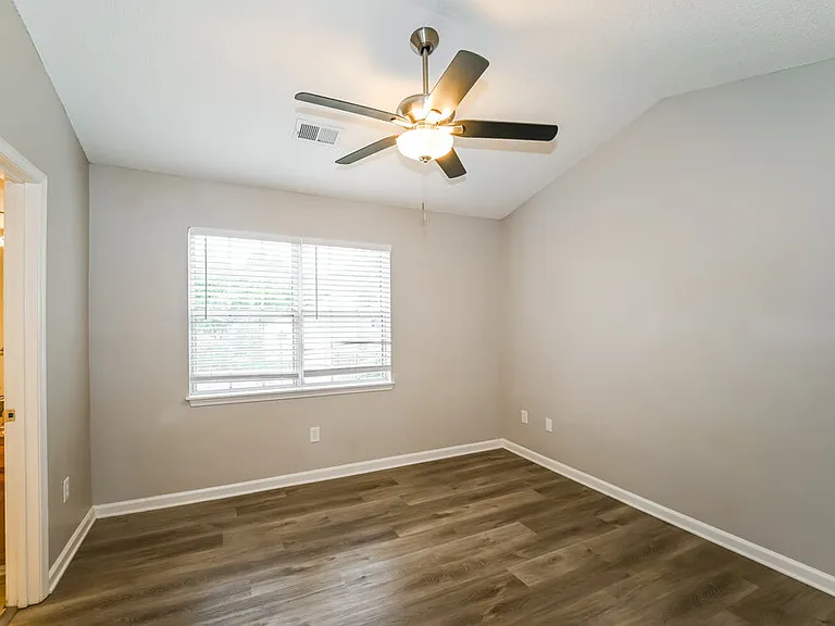 12654 Tucker Crossing Ln — Photo 13
