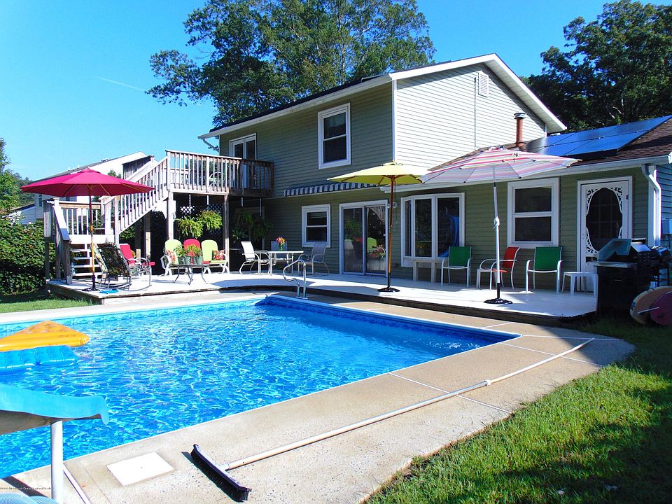 1st image of 1002 Feathertree Dr