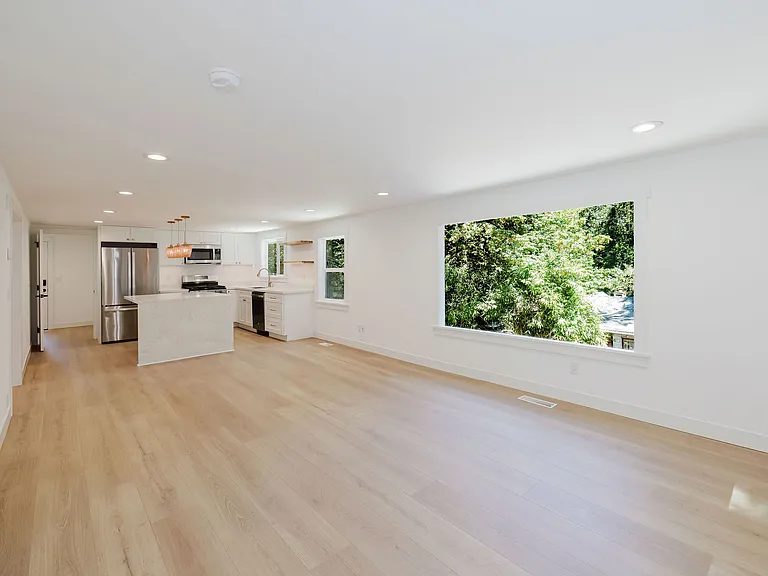 1520 Morgan Rd NW — Photo 10