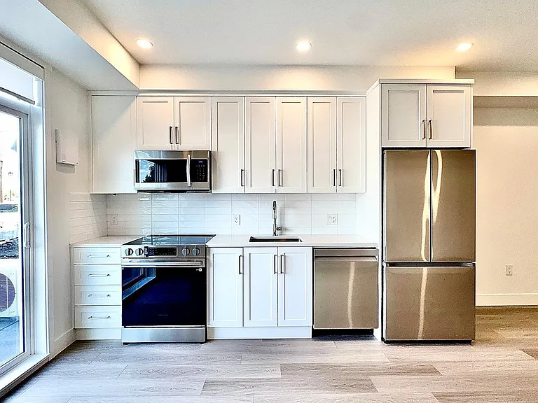 22348 North Ave #217 — Photo 12
