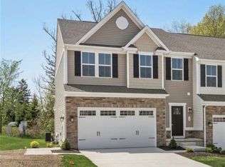 20 Pine Ave, Peninsula, OH 44264