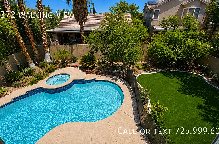 10372 Walking View Ct — Photo 1