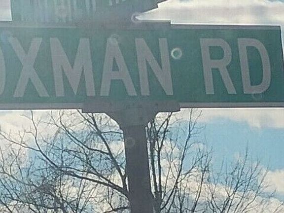 2nd image of 7717 Oxman Rd