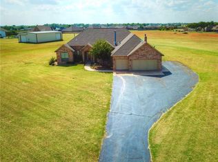 5101 Katelyn Ln, Mustang, OK 73064