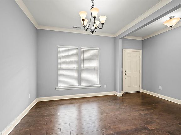 4th image of 4711 Evie Ct