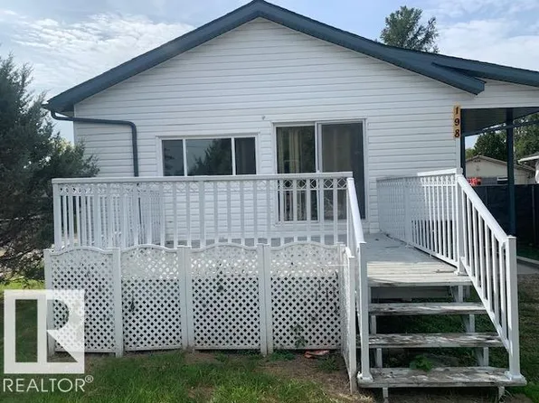 198 Lee Ridge Rd NW, Edmonton, AB T6K 0M9