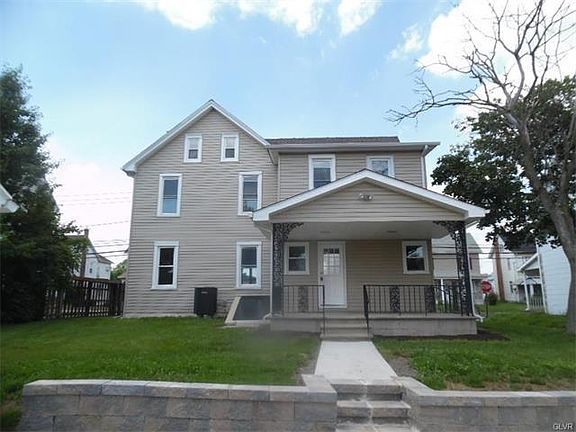 4th image of 4628 Main St