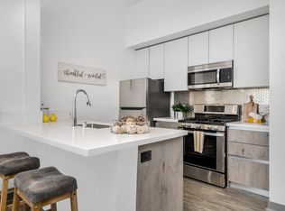 10760 Palms Blvd #3, Los Angeles, CA 90034