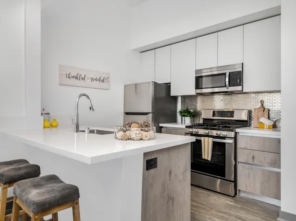 10760 Palms Blvd #3, Los Angeles, CA 90034