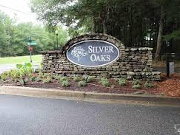 3rd image of 5878 Saratoga Dr