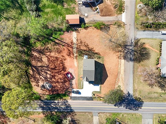 3rd image of 99 Issaqueena Trl