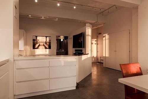 5th image of 849 South Broadway