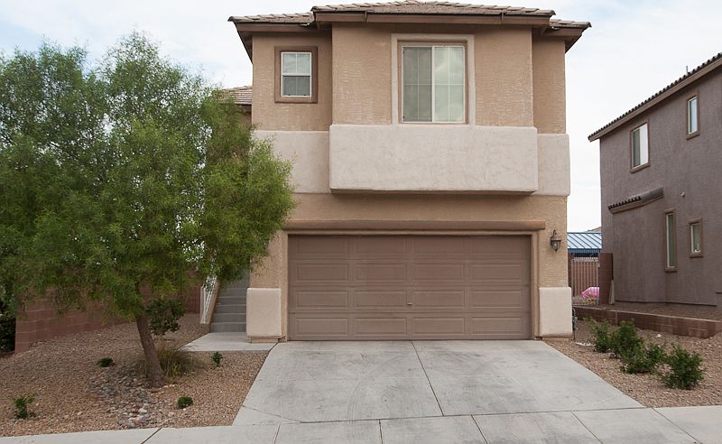 1st image of 11112 Star Lily St