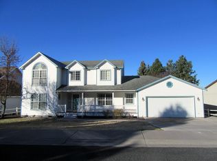 5706 Upland Dr, Klamath Falls, OR