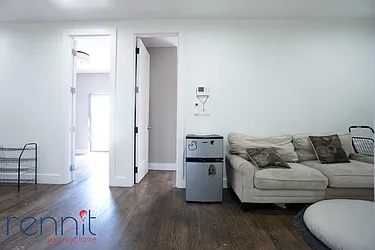 Rented by Rennit Inc.