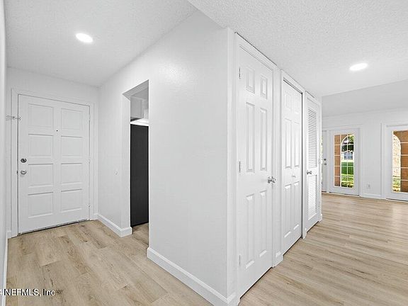 3rd image of 6515 LA MIRADA Drive W #7
