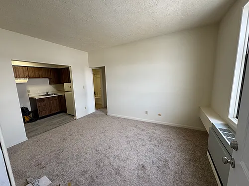 803 E Battell St #6 Photo 1