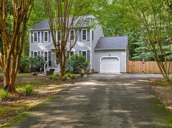 3337 Holly Woods Ct, Quinton, VA 23141