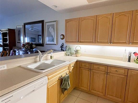 5th image of 5300 S Atlantic Ave APT 7505