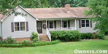 3 BR, 2BA Near I-77