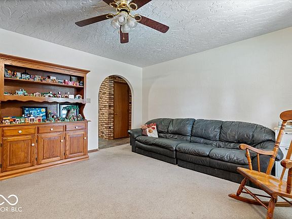 3rd image of 8632 Chessie Dr