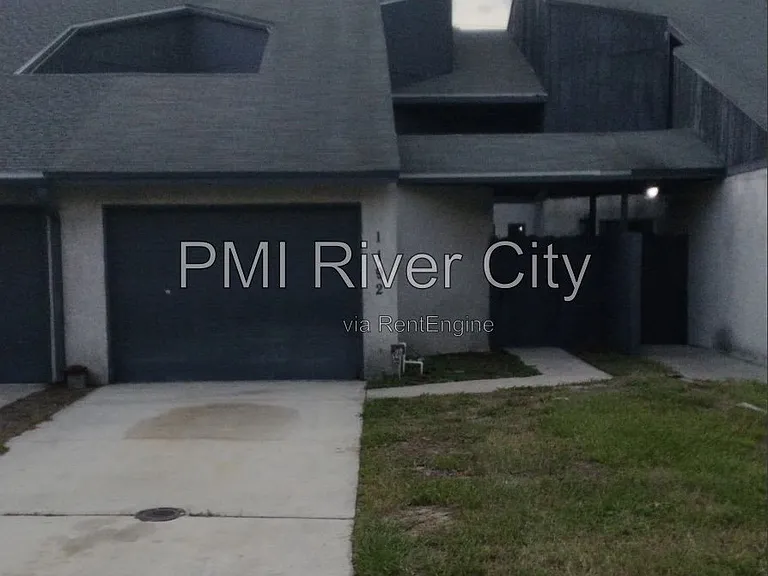 1192 Romaine Cir W — Photo 5