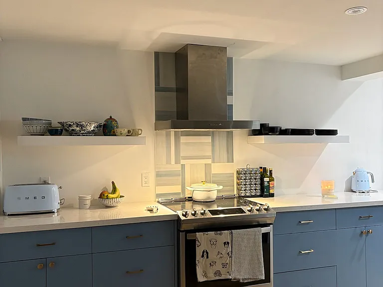 1350 Everall Rd #LOWER — Photo 6