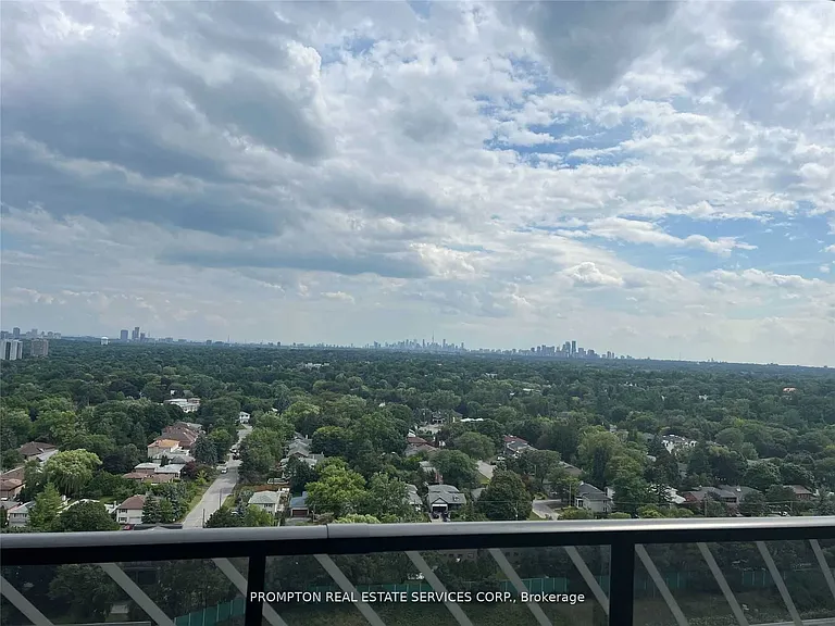 95 McMahon Dr #2605 — Photo 2