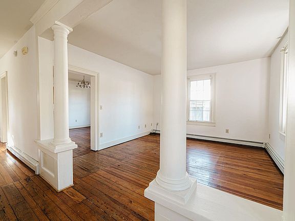 5th image of 24 Tams St
